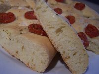 focaccia_barese2.jpg