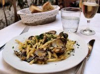 strozzaapreti_ALLE_VONGOLE_www.jpg
