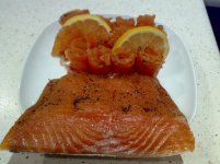 Gravlax_w_oliwie_pomidorowej_i_kaparach1.jpg