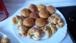 rogaliki_drozdzowe_nadziewane_007.jpg