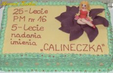tort_z_figurk__calineczki_dla_przedszkola_aromat_kuchni.jpg