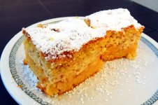Szarlotka_z_masa_migdalowa.JPG Szarlotka_z_masa_migdalowa.JPG