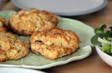 parsnip_goatscheese_scones.jpg