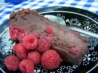 sernikobrownies_z_malinami1.jpg