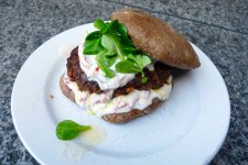 Hanburger_w_chlebie.JPG Hanburger_w_chlebie.JPG