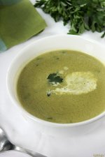Green_Pea_and_Parsley_soup.jpg