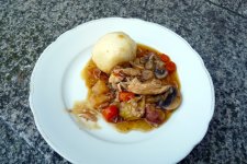 Ragout_z_kurczkiem_wg_Jamiego.JPG Ragout_z_kurczkiem_wg_Jamiego.JPG