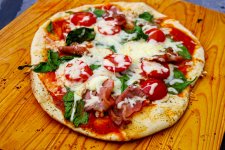 Pizza_ze_szpinakiem_i_szynk__cin.jpg Pizza_ze_szpinakiem_i_szynk__cin.jpg