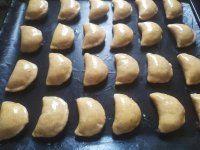 pieczone_pierogi_z_kapust__i_grzybami3.jpg pieczone_pierogi_z_kapust__i_grzybami3.jpg